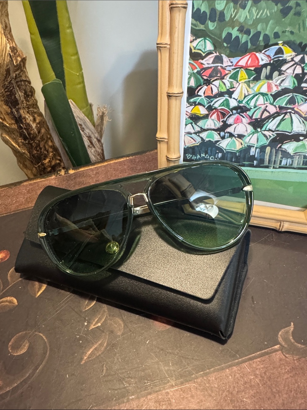 Women's Aviator Sunglasses with Green Lenses